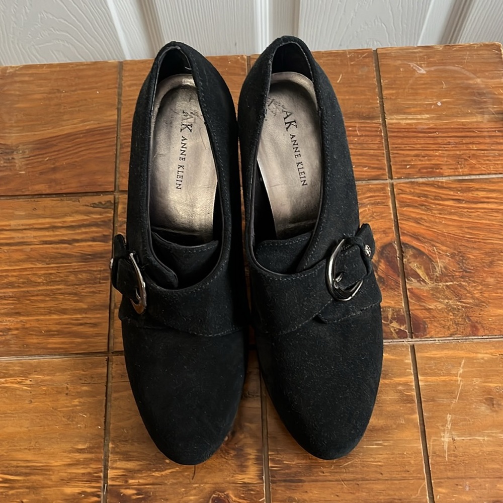 Anne Klein heels - Picture 2 of 5
